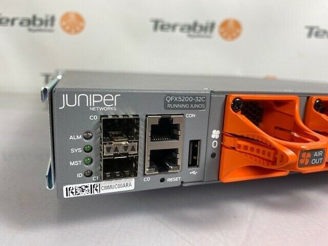 Juniper_QFX5200-32C_b_Terabit_Systems